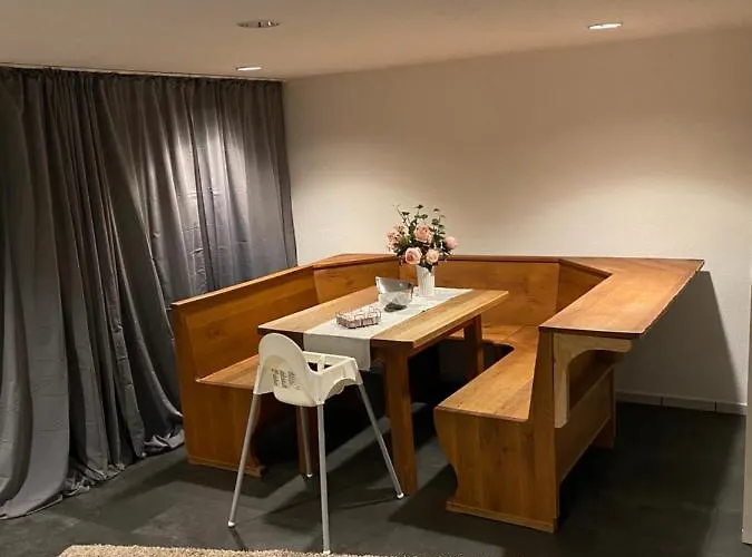 Gaestezimmer Am Waldrand דירה